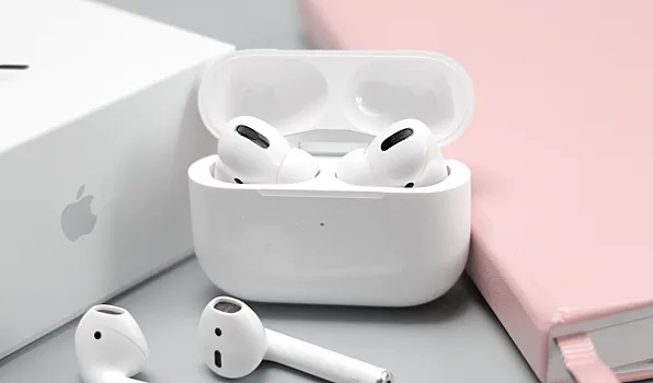 AirPods научили отслеживать активность мозга владельца 